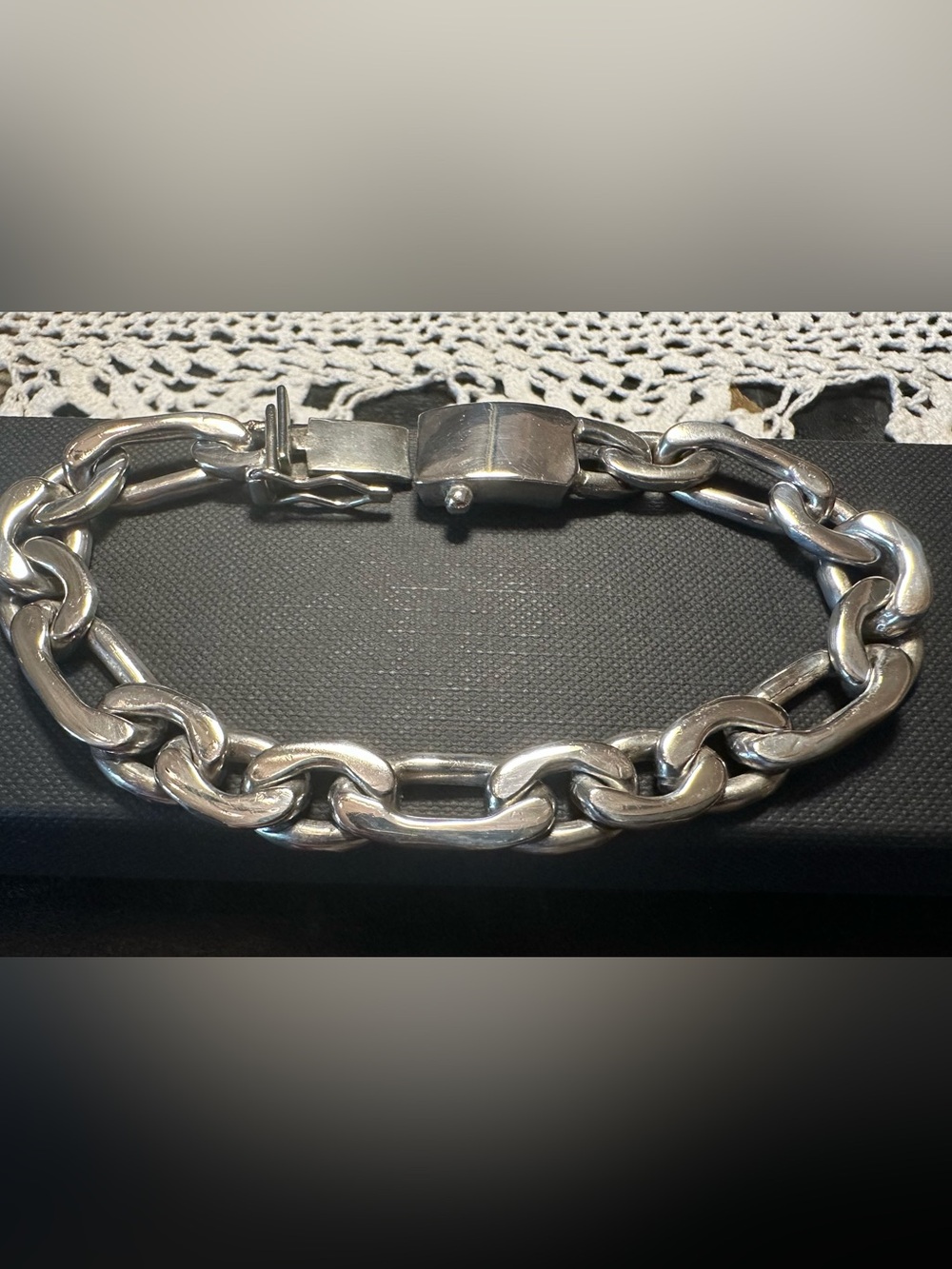 Taxco Mexico IC-29 Sterling Silver 925 Figaro Chain Bracelet Solid 57grams / 9”